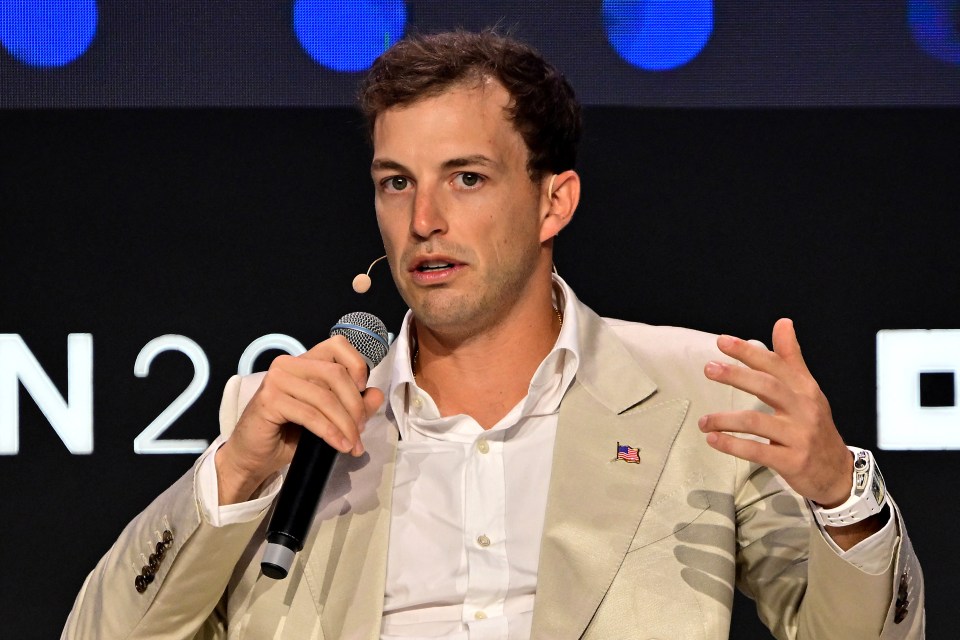 Zach Witkoff 是谁？揭秘特朗普家族加密帝国的关键推手
