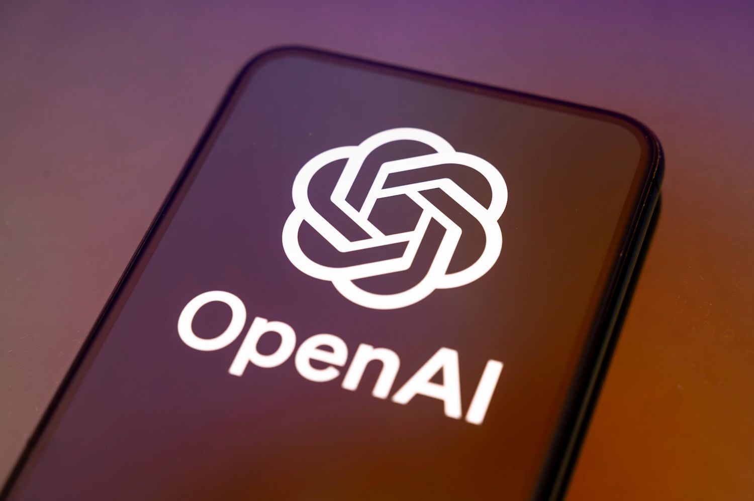 OpenAI招聘银行家，自动化银行私下厌恶的工作