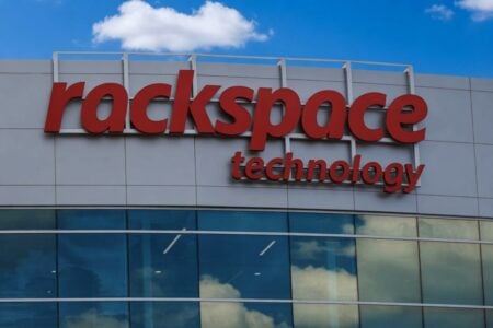 Rackspace与Palantir宣布AI合作，股价暴跌25%