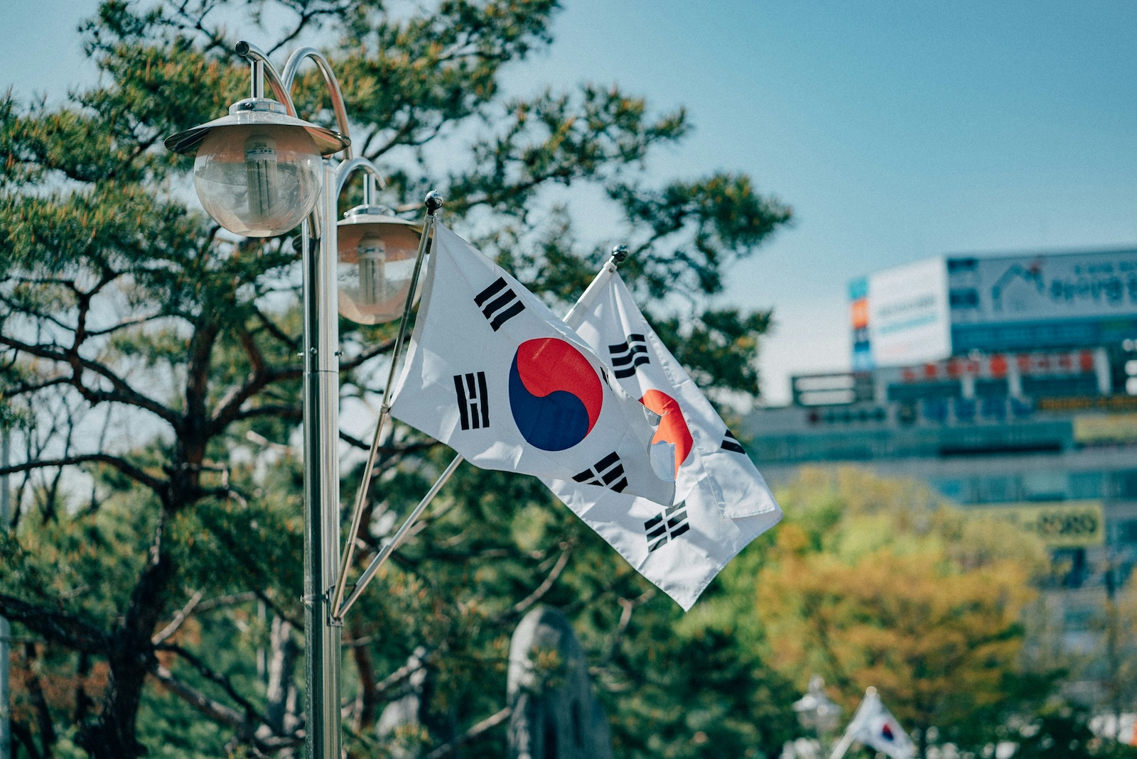韩国央行要求发行银行主导的稳定币,存款试点项目扩大