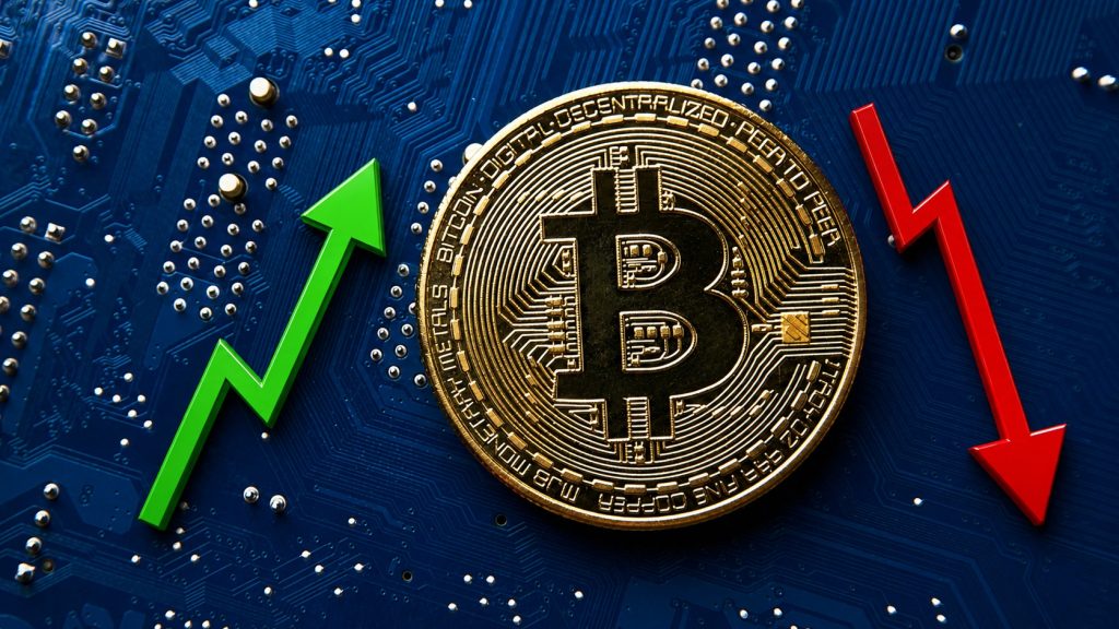比特币期权天平已倾斜！上行趋势仍可期，但目标价已下调！这对BTC意味着什么？