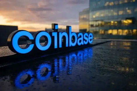 SEC同意与Coinbase达成15万美元和解，Coinbase股价大涨10%