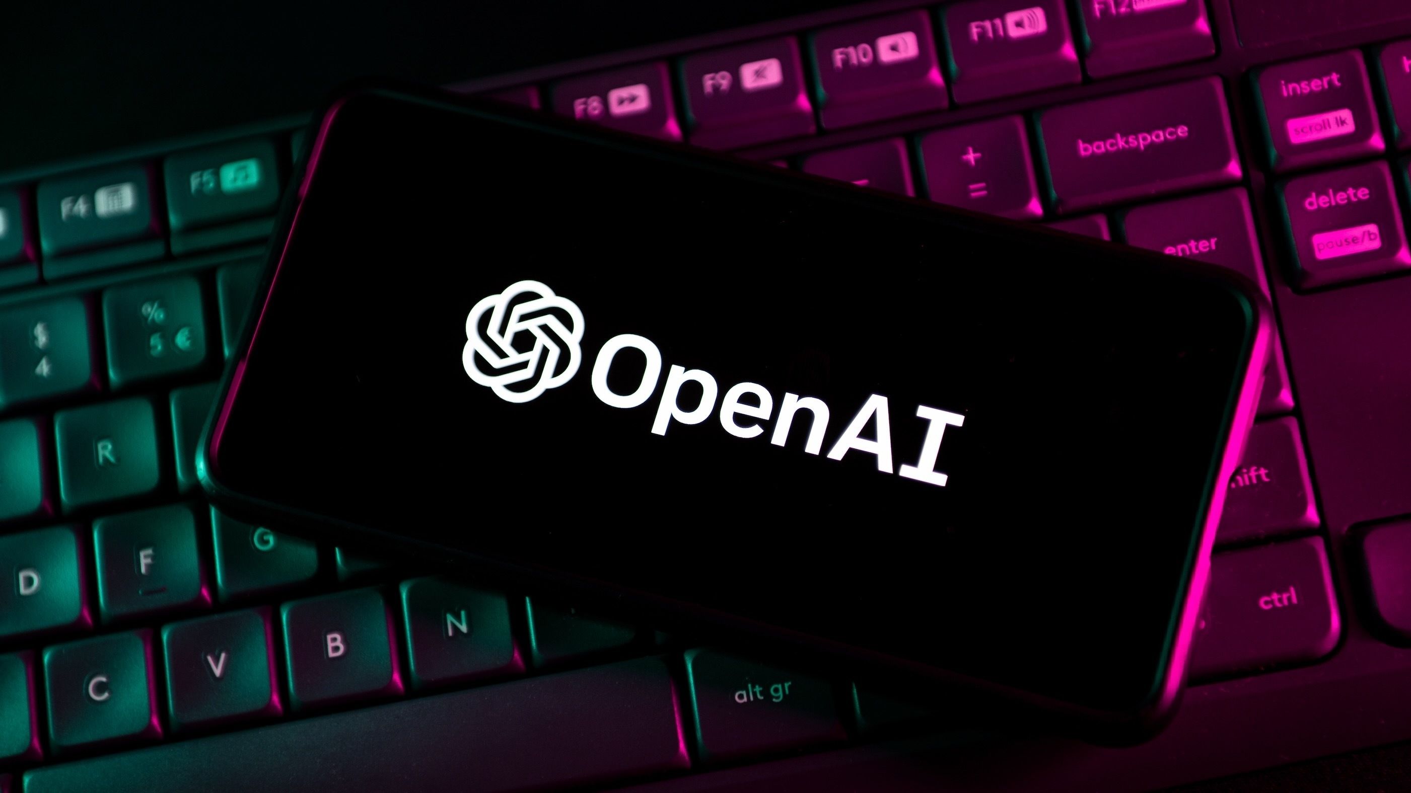 OpenAI的恶意代理突破Hugging Face后，又入侵了4个服务