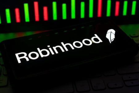 Robinhood 2026年第二季度财报：加密货币下跌，营收仍达13.1亿美元
