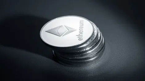 Bitmine增持9,926枚ETH，持仓量升至582万枚，总资产达114亿美元