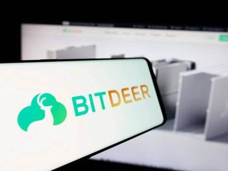 比特鹿科技（BTDR）股价因马来西亚4亿美元AI基础设施交易上涨