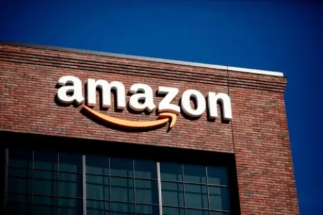 亚马逊（AMZN）股票：AI需求攀升，扩大与英伟达合作