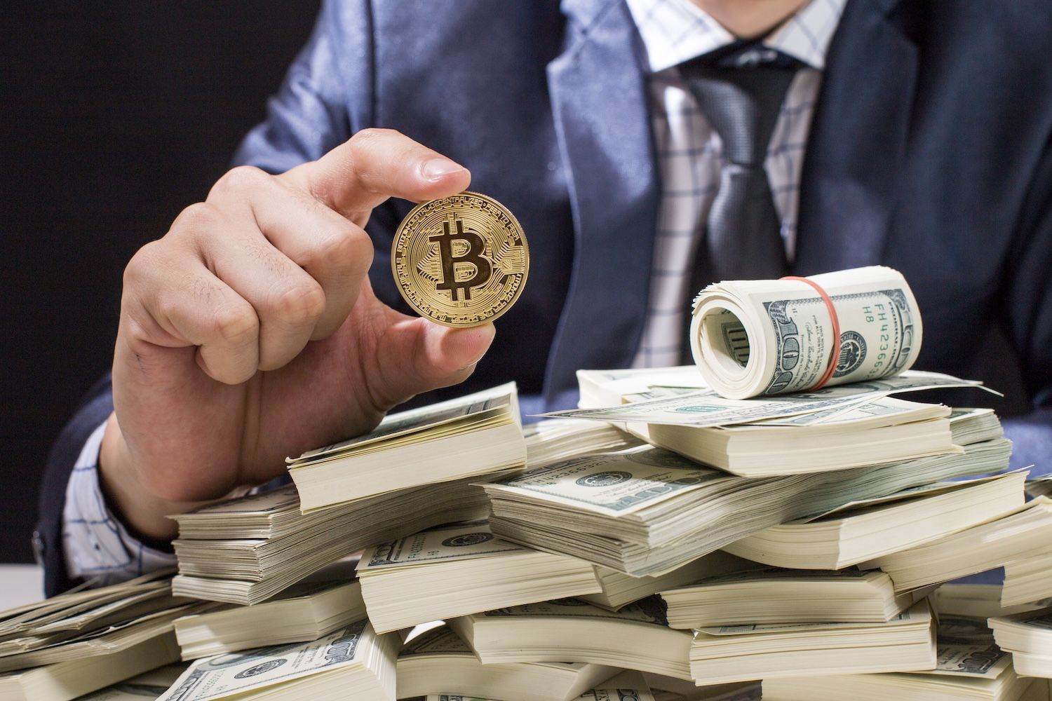 里卡多·萨利纳斯将70%投资组合配置比特币，并就通胀发出警告