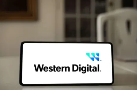 西部数据（WDC）股价飙升6%，AI数据中心热潮推动存储板块上涨