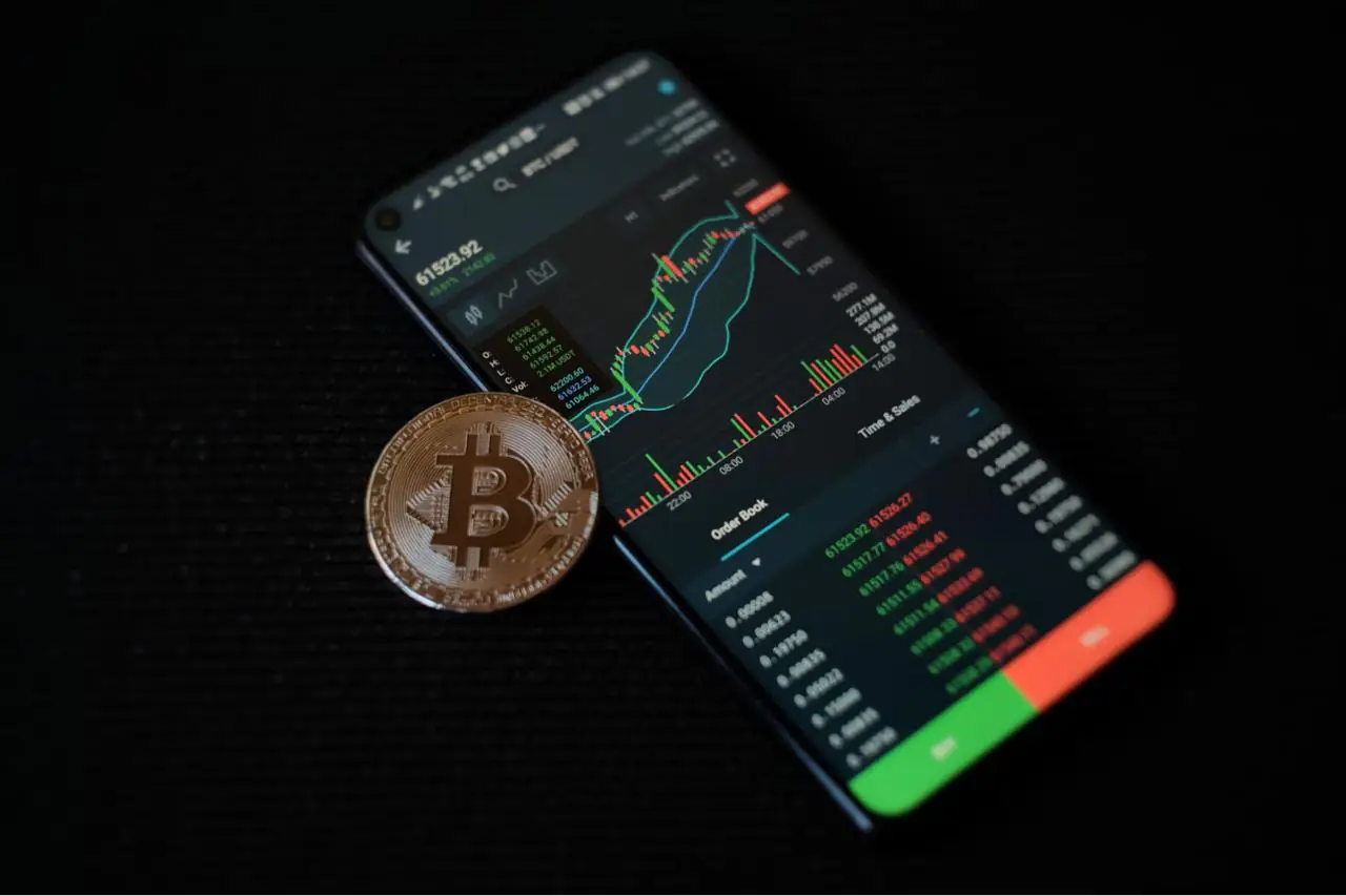 Bitcoin mining pool founder sells all BTC holdings