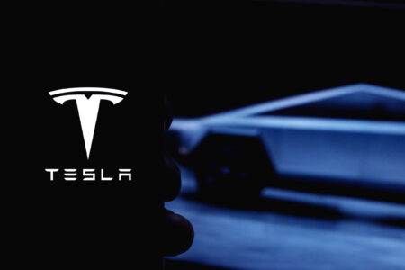 Tesla (TSLA) shares fall as the much-awaited Roadster opener is officially scheduled for October 1