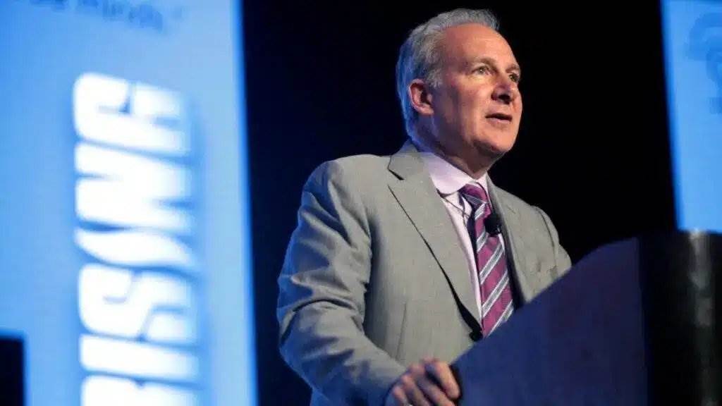 Peter Schiff says Bitcoin is worthless, the failure of CLARITY bill sparks divisions among crypto in