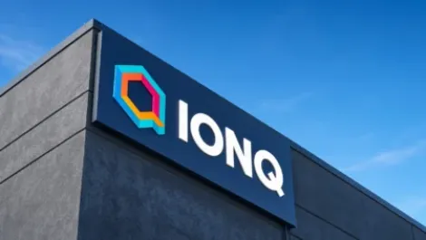 IonQ (IONQ) 股价下跌，因 NVIDIA 与 ORNL 在量子优化领域取得研究进展