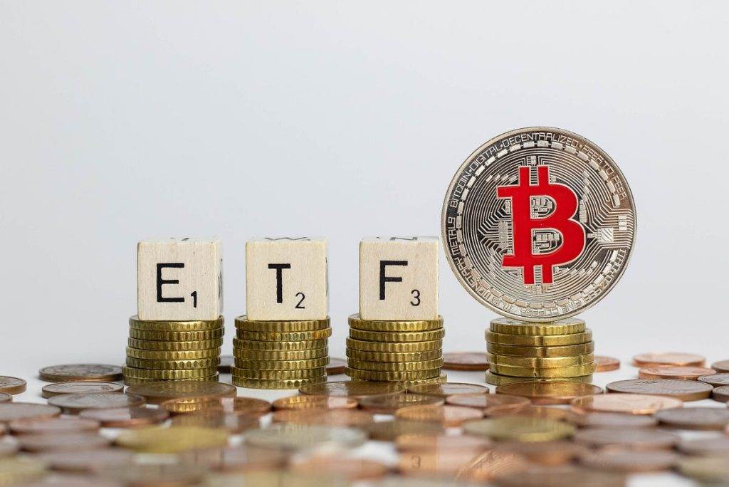 The net inflow of Bitcoin ETF in the United States is US$159.5 million, and the Ethereum ETF continu
