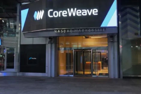 CoreWeave, Inc. (CRWV) 股票：高昂的资本成本与技术竞争挑战创纪录增长