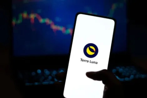 币安发布v2.21.0升级公告后，Terra (LUNA) 上涨15%
