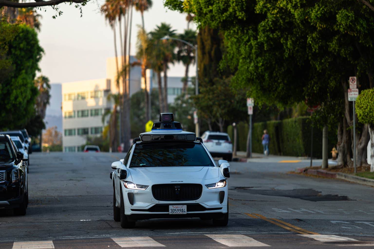 Self-driving taxis have fewer accidents, so why isn't your car insurance cheaper?