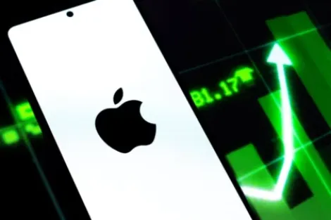 英伟达（NVDA）股价上涨：苹果以新款Mac挑战云AI