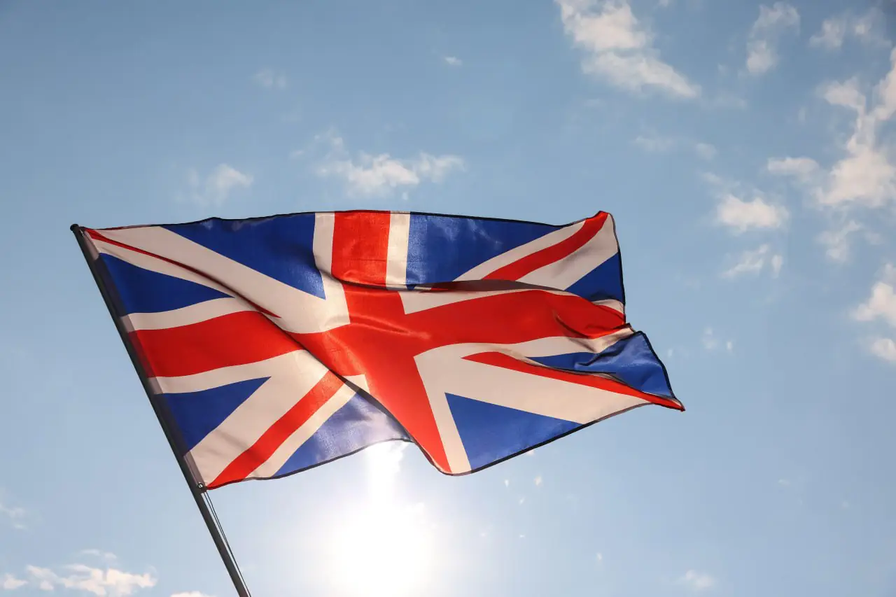 英国银行在区块链上实现存款跨行转移