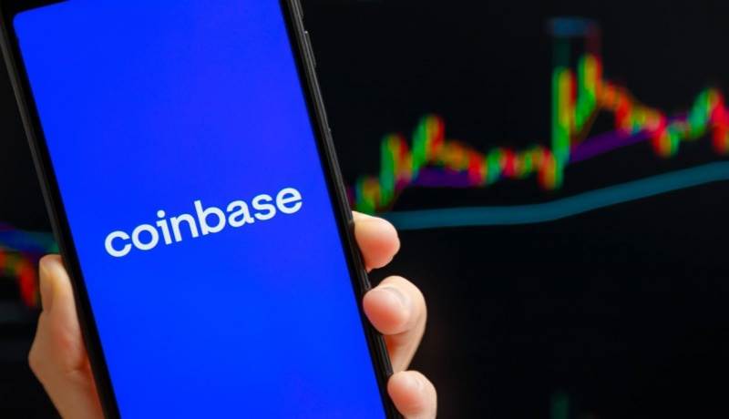 Coinbase offers 24/7 trading for all altcoins with monthly futures contracts. Perpetual contracts ar