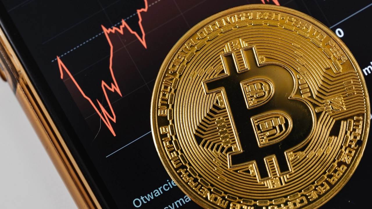 比特币暴跌导致亚洲早盘交易中5亿美元的看涨押注被清算