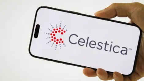 Celestica Inc. (CLS) 股价飙升：第三季度营收激增83%至58.3亿美元