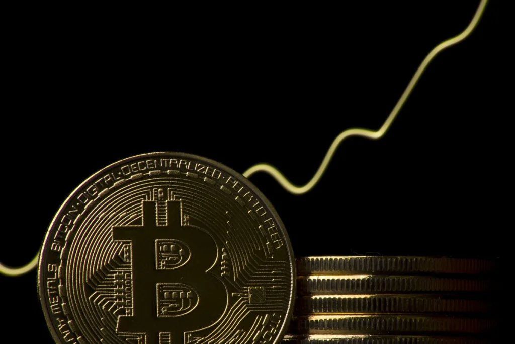 比特币历史性周期即将终结？Alphractal发出未来20天关键警告