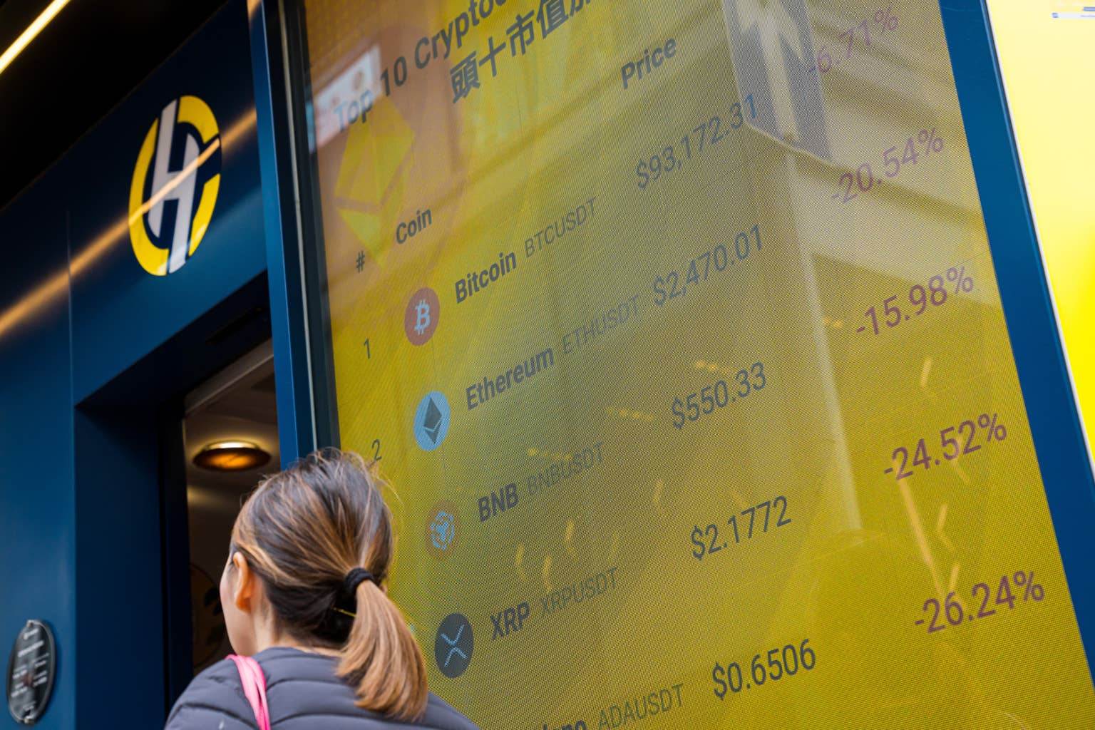 比特币“十月牛市”行情告吹，需求持续疲软